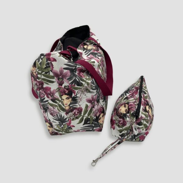 Bolso y neceser con estampado de Frida Kahlo