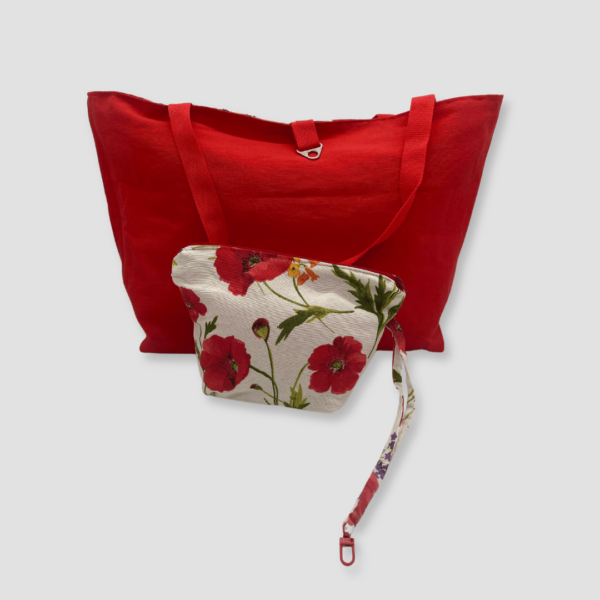 Bolso de loneta reversible en rojo y neceser con estampado de amapolas rojas